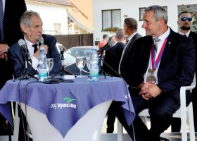 Fotogalerie: Návštěva prezidenta Miloše Zemana 2019 #16